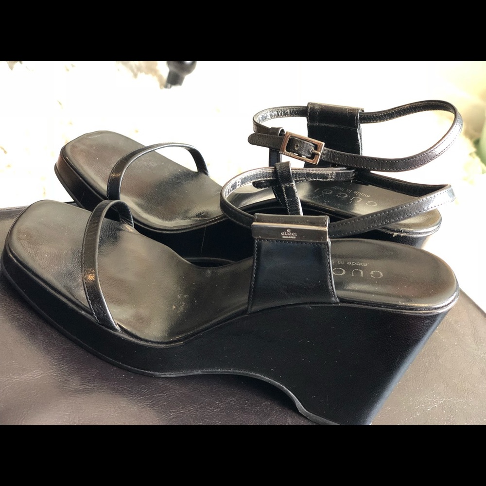 Gucci heels - Picture 2 of 2
